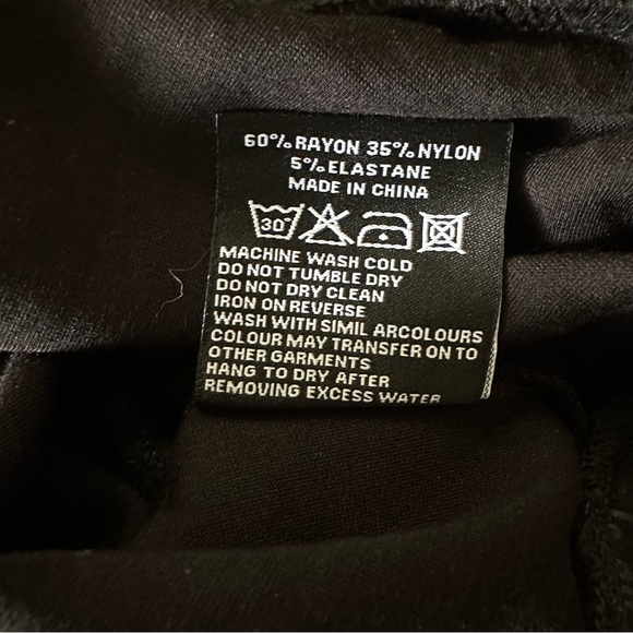 KILLSTAR Witchhead Hooded Crop Top - Picture 6 of 8